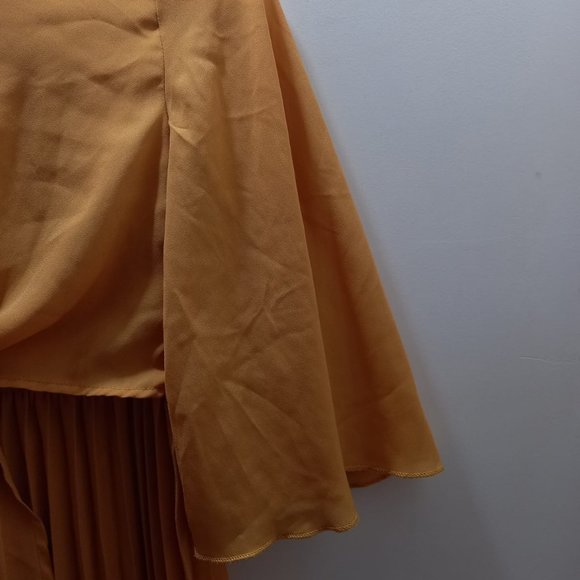 Mustard Yellow Flowy Dress - Picture 3 of 3